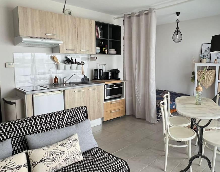 Ambre Appart-Wifi-Terrasse-Parking-Terrasse-2 Couchages La Rochelle  Ngoại thất bức ảnh