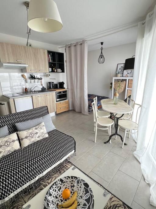 Ambre Appart-Wifi-Terrasse-Parking-Terrasse-2 Couchages La Rochelle  Ngoại thất bức ảnh
